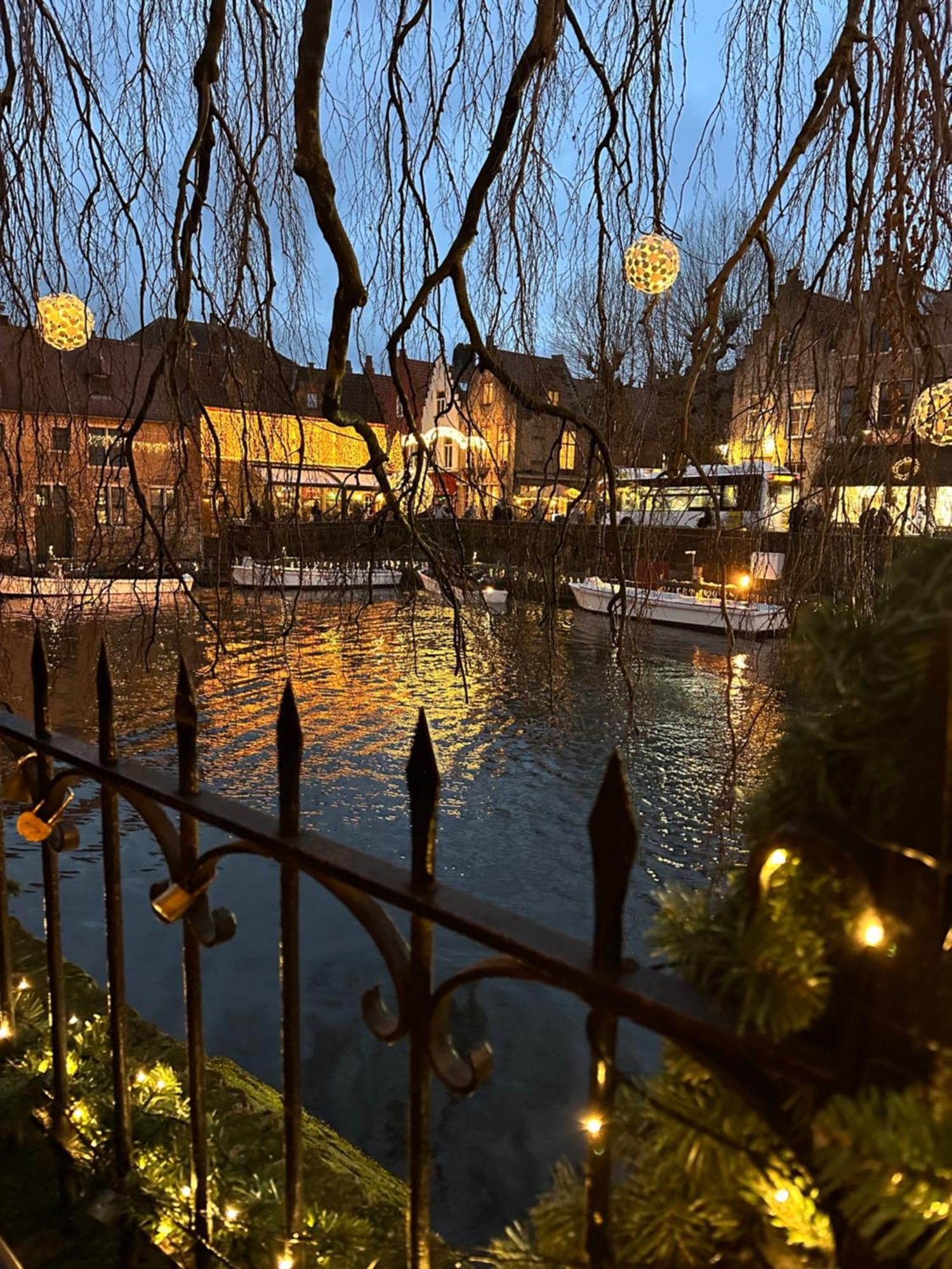 Maison Amodio Boutique B&B Adults Only Brugge Bagian luar foto